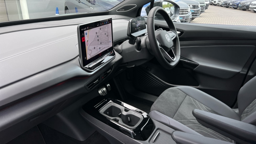 Used Volkswagen ID.4 2025 for sale - 76519458: Photo 2