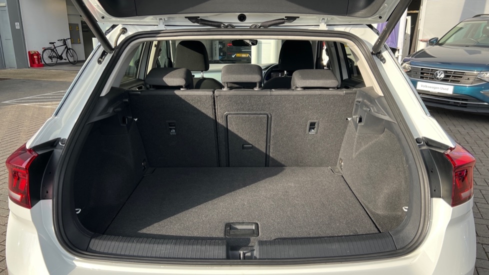 Used Volkswagen T-Roc 2022 for sale - 76731462: Photo 16