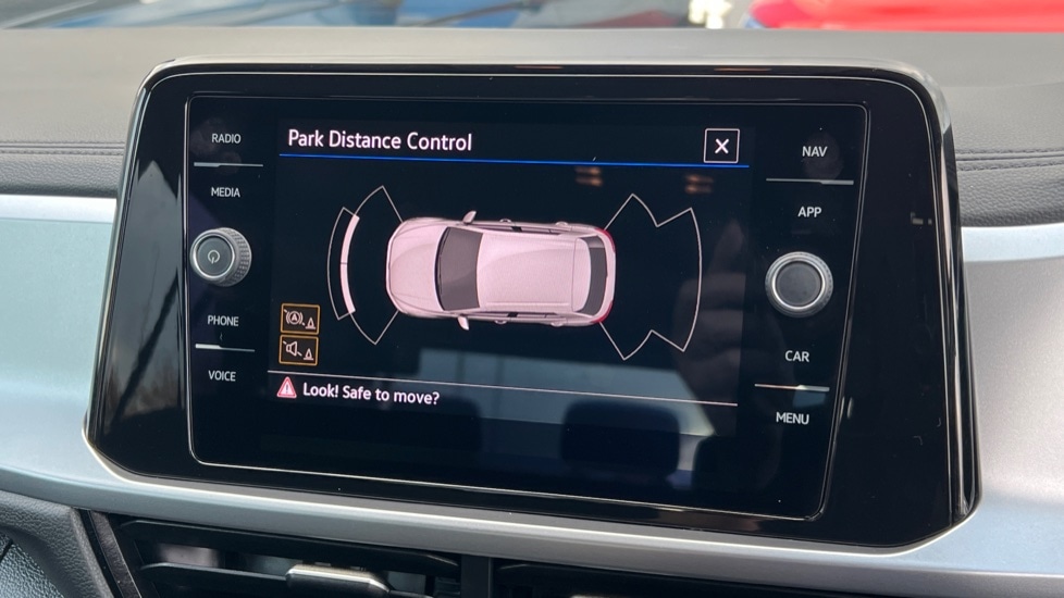 Used Volkswagen T-Roc 2022 for sale - 76731462: Photo 22