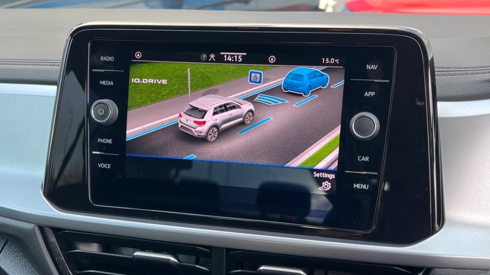 Used Volkswagen T-Roc 2022 for sale - 76731462: Photo 25