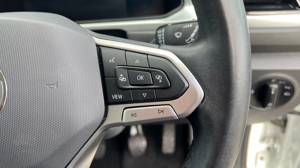 Used Volkswagen T-Roc 2022 for sale - 76731462: Photo 31