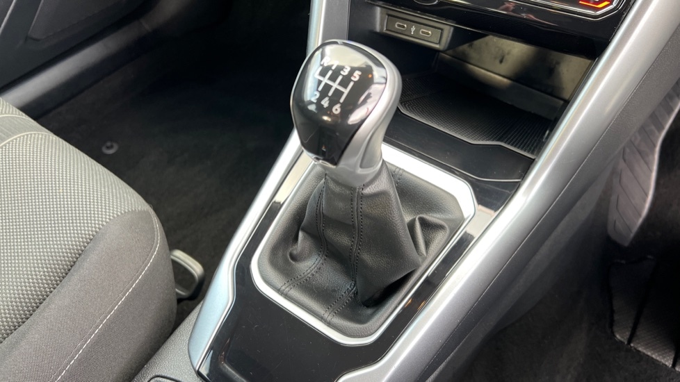 Used Volkswagen T-Roc 2022 for sale - 76731462: Photo 34