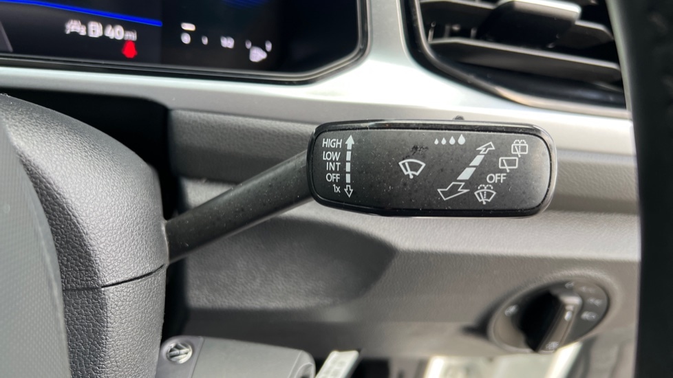 Used Volkswagen T-Roc 2022 for sale - 76731462: Photo 40