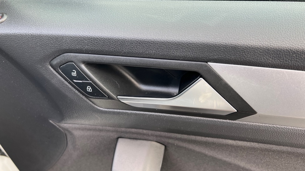 Used Volkswagen T-Roc 2022 for sale - 76731462: Photo 44