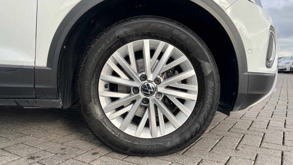 Used Volkswagen T-Roc 2022 for sale - 76731462: Photo 5