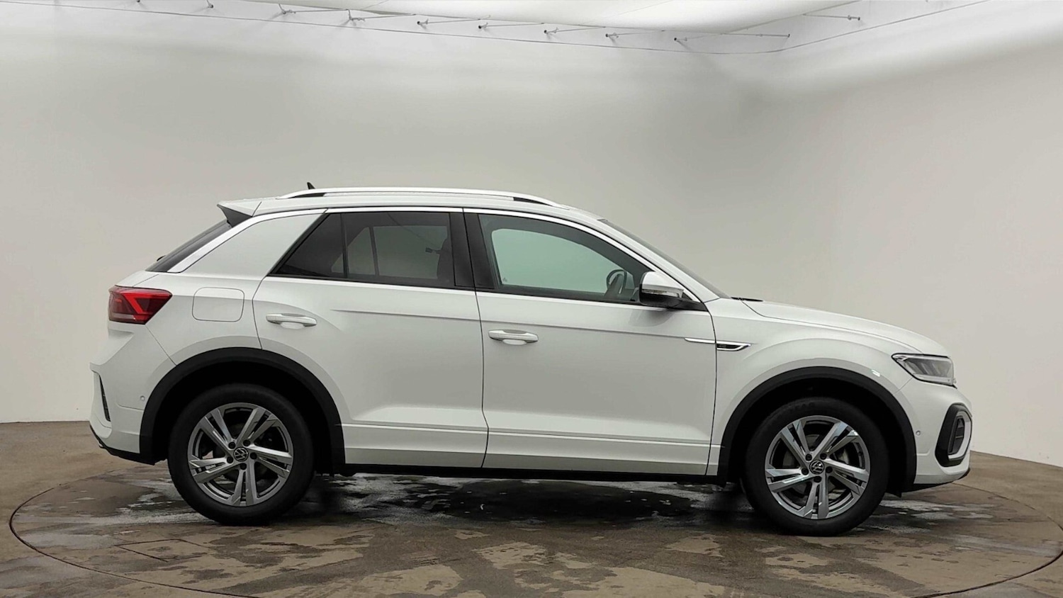 Used Volkswagen T-Roc 2022 for sale - 76079091: Photo 4