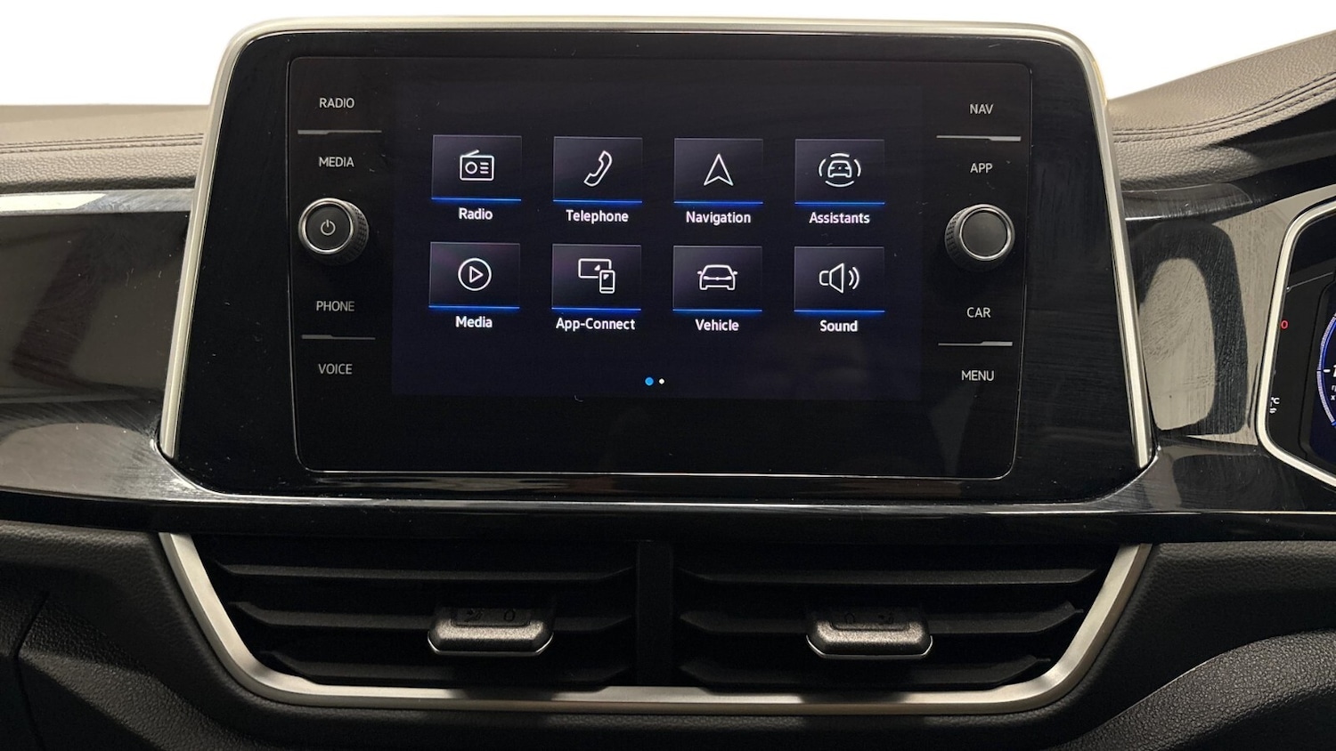 Used Volkswagen T-Roc 2022 for sale - 76079091: Photo 8