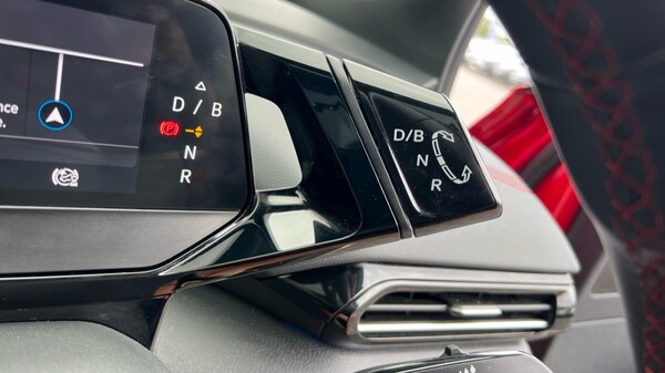 Used Volkswagen ID.5 2024 for sale - 76015237: Photo 32