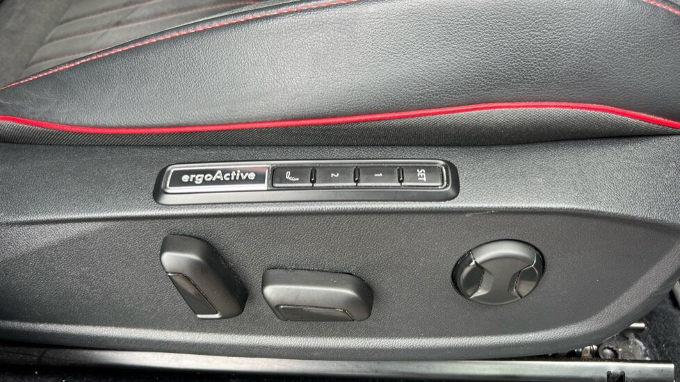 Used Volkswagen ID.5 2023 for sale - 76015237: Photo 39