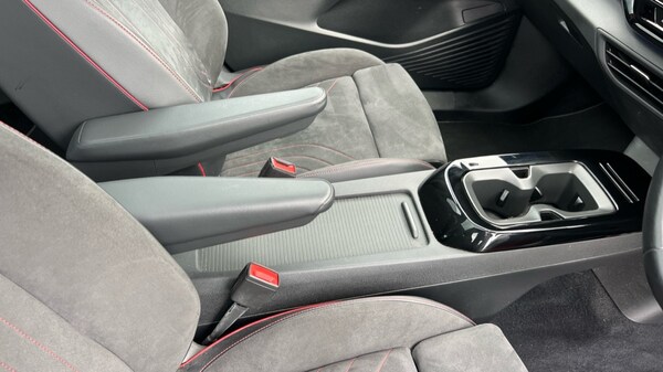 Used Volkswagen ID.5 2024 for sale - 76015237: Photo 42