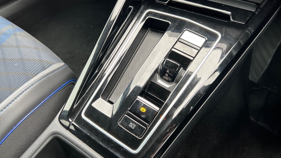 Used Volkswagen Golf 2023 for sale - 76856376: Photo 34