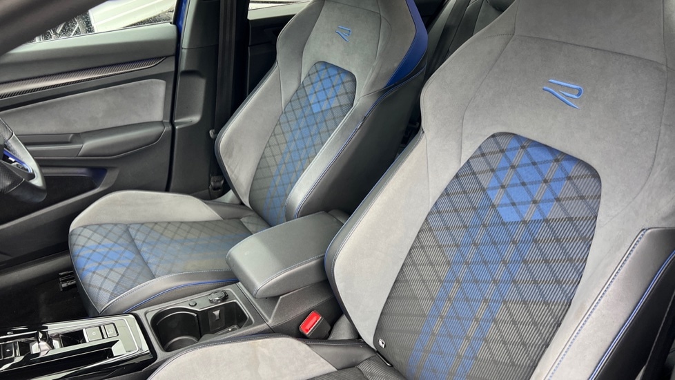 Used Volkswagen Golf 2023 for sale - 76856376: Photo 37