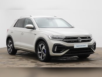 Used Volkswagen T-Roc 2023 for sale - 75602935: Photo