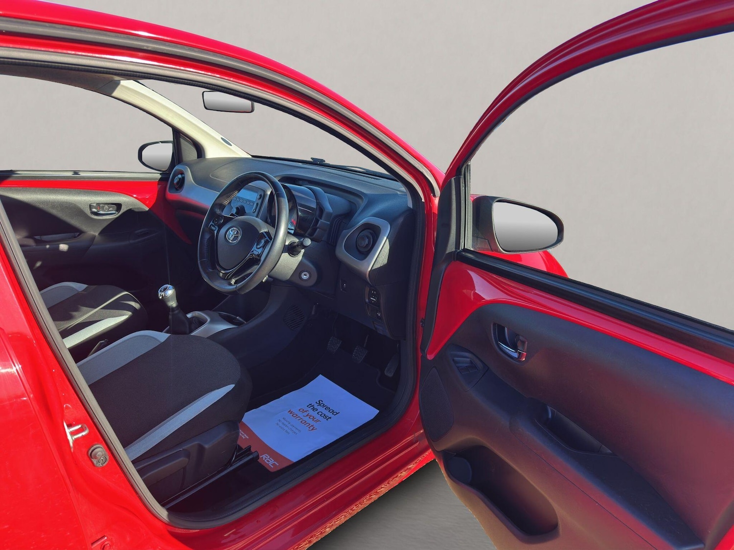 Used Toyota AYGO 2017 for sale - 76997314: Photo 12