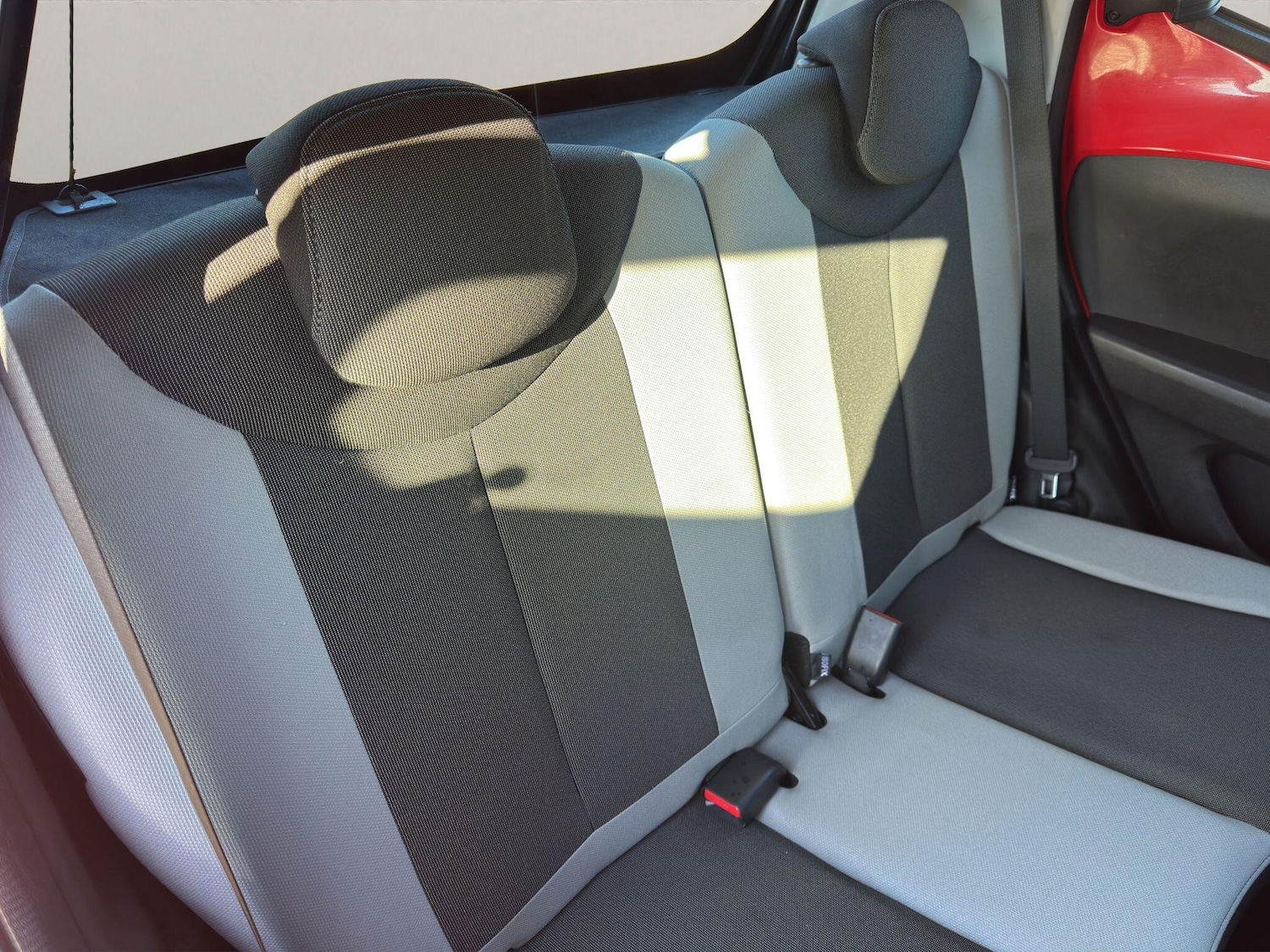 Used Toyota AYGO 2017 for sale - 76997314: Photo 16