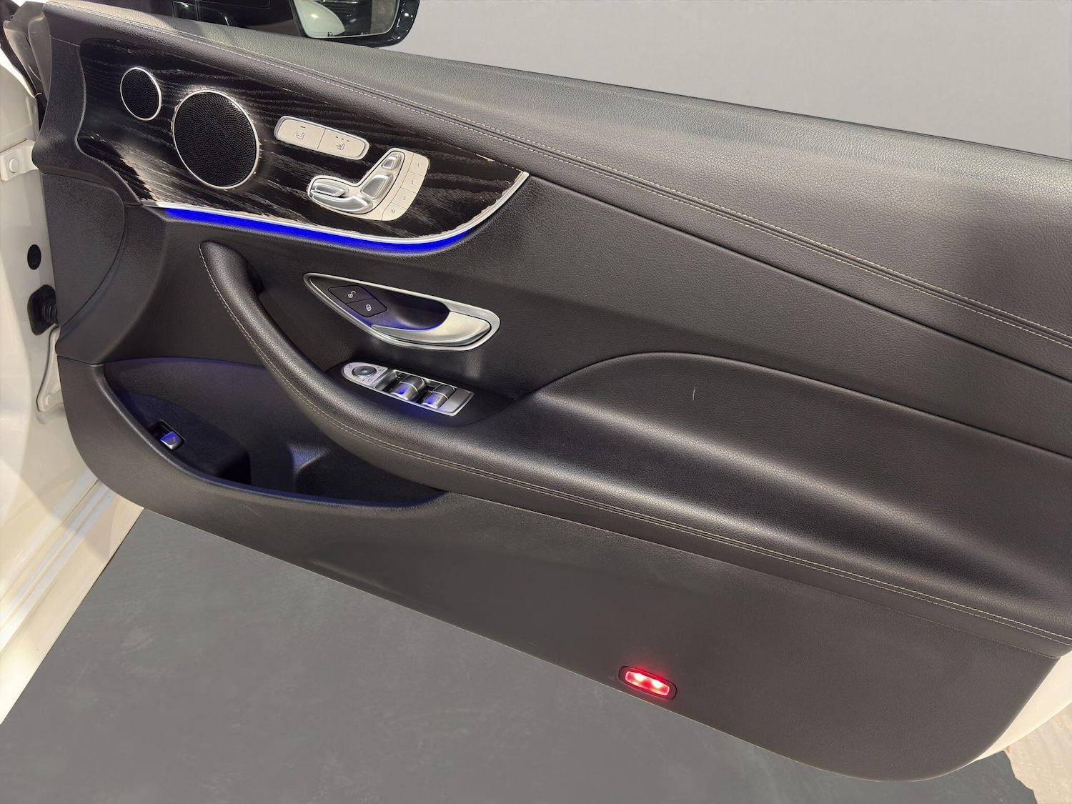 Used Mercedes-Benz E Class 2018 for sale - 77683095: Photo 12