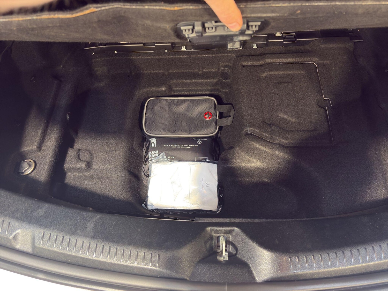 Used Mercedes-Benz E Class 2018 for sale - 77683095: Photo 45