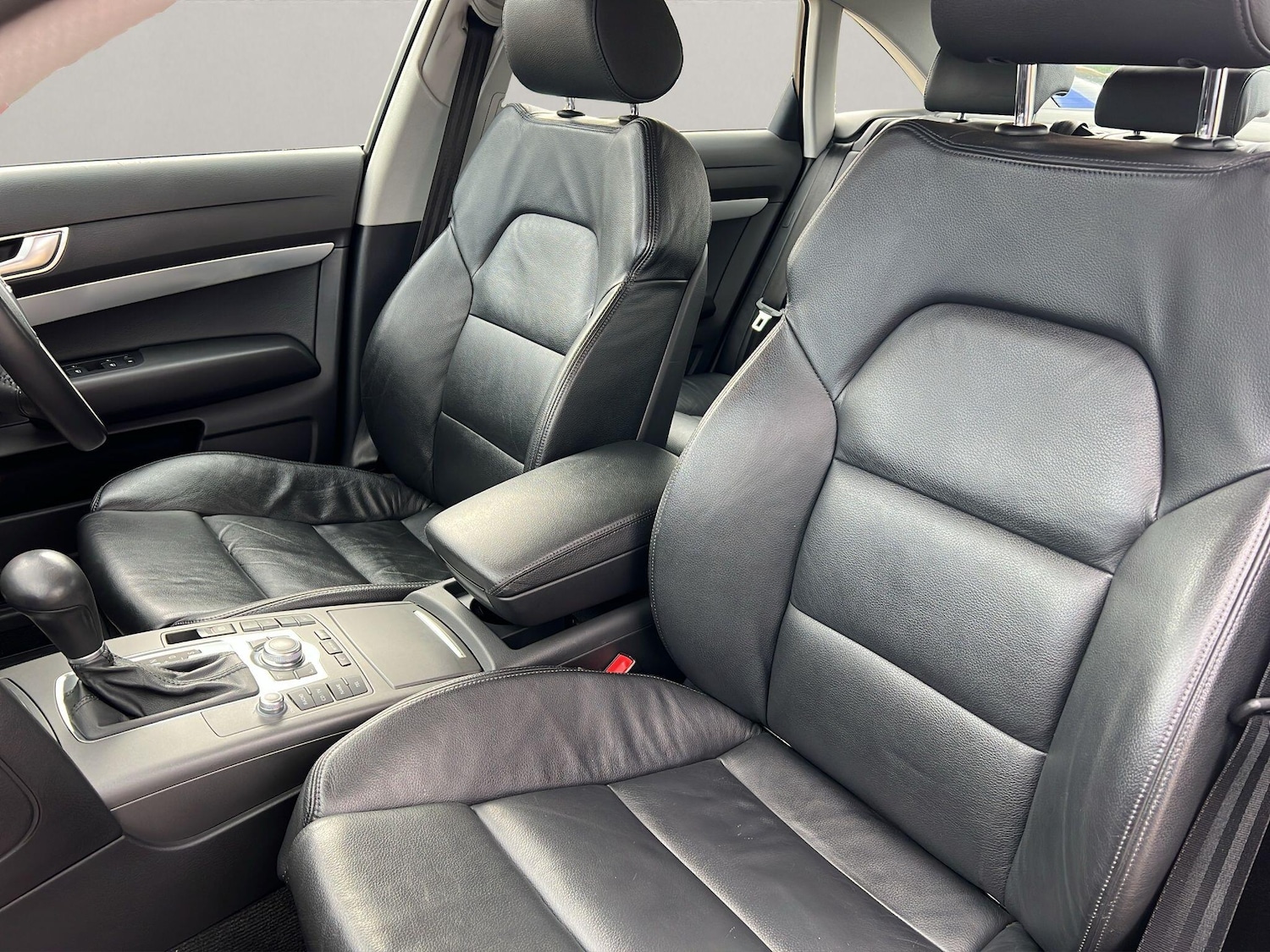 Used Audi A6 Saloon 2006 for sale - 76499061: Photo 3