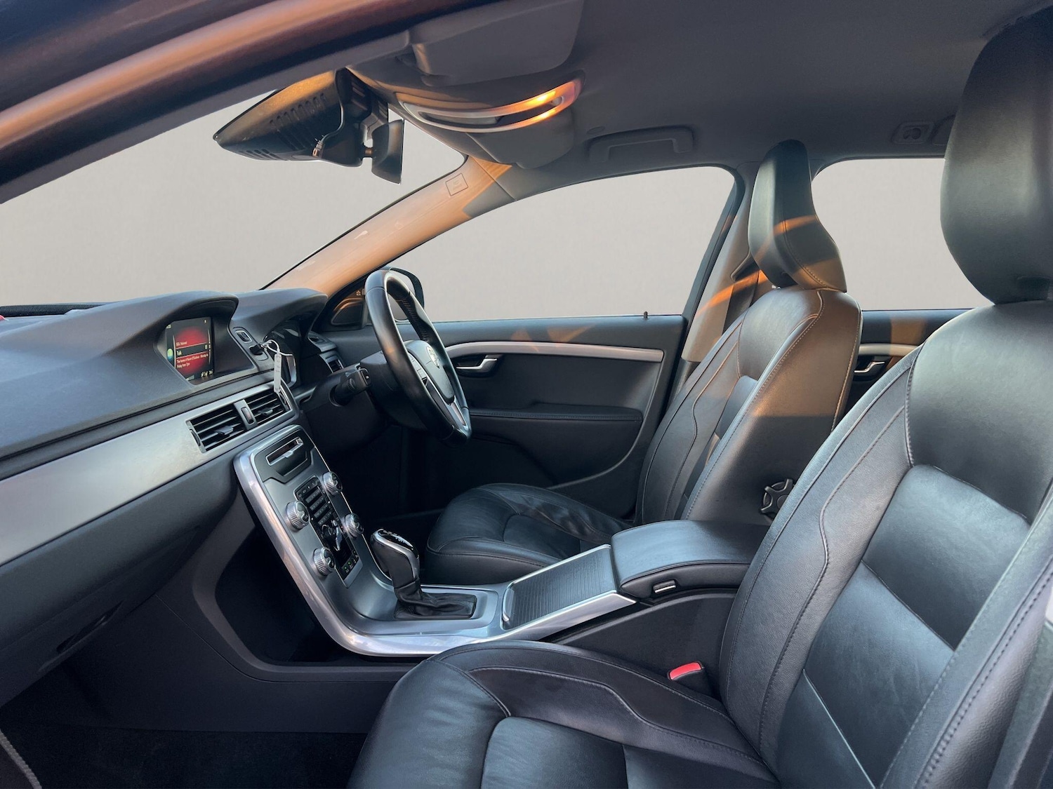 Used Volvo V70 2014 for sale - 76824335: Photo 20