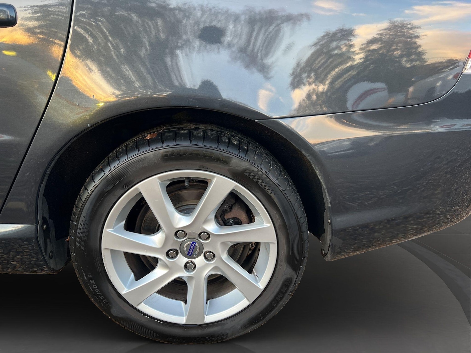 Used Volvo V70 2014 for sale - 76824335: Photo 24