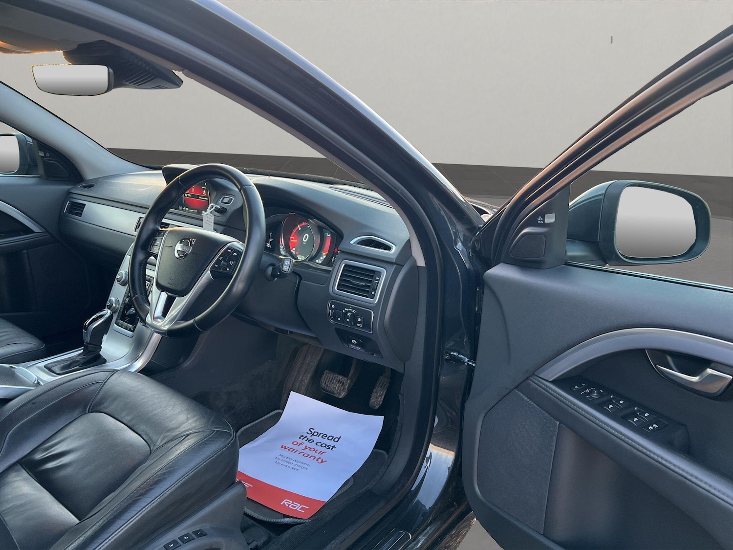 Used Volvo V70 2014 for sale - 76824335: Photo 33