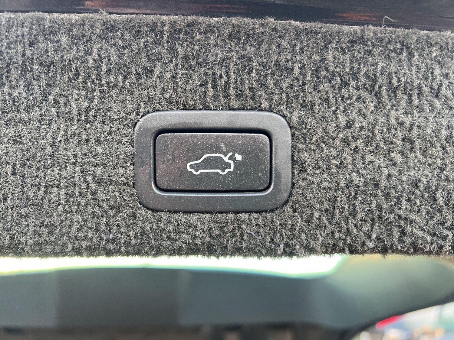 Used Volvo V70 2014 for sale - 76824335: Photo 36