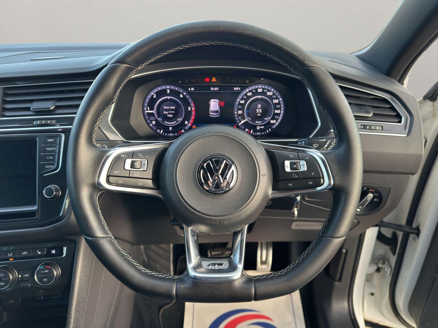 Used Volkswagen Tiguan 2017 for sale - 76398182: Photo 10