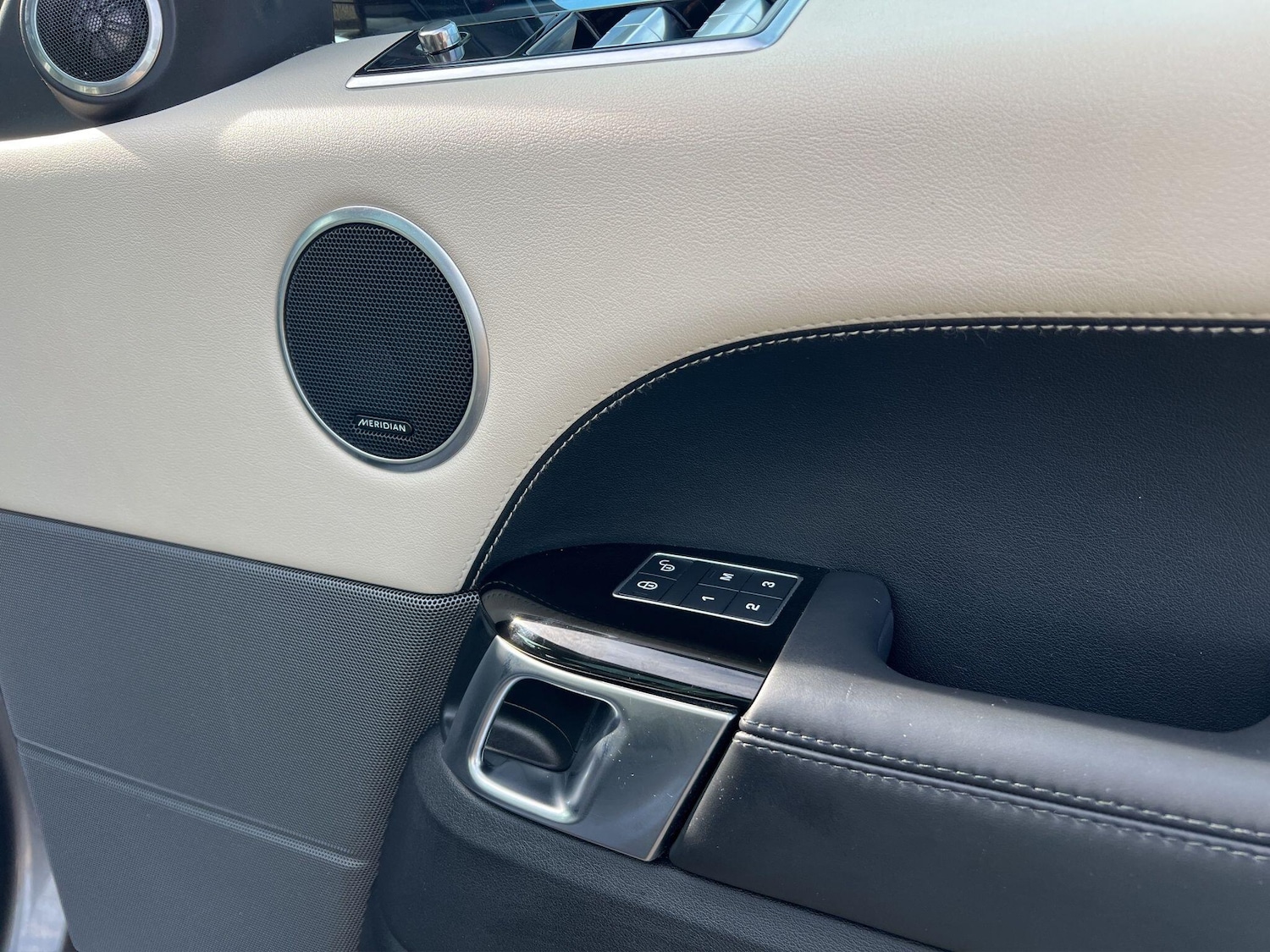 Used Land Rover Range Rover Sport 2019 for sale - 76071801: Photo 18