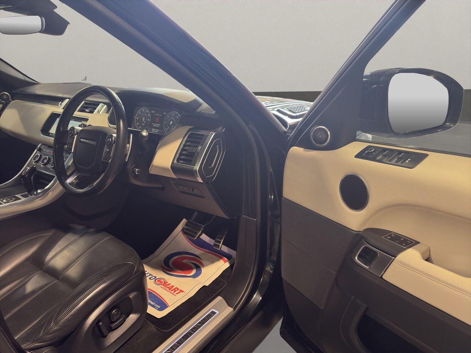 Used Land Rover Range Rover Sport 2017 for sale - 77657465: Photo 34