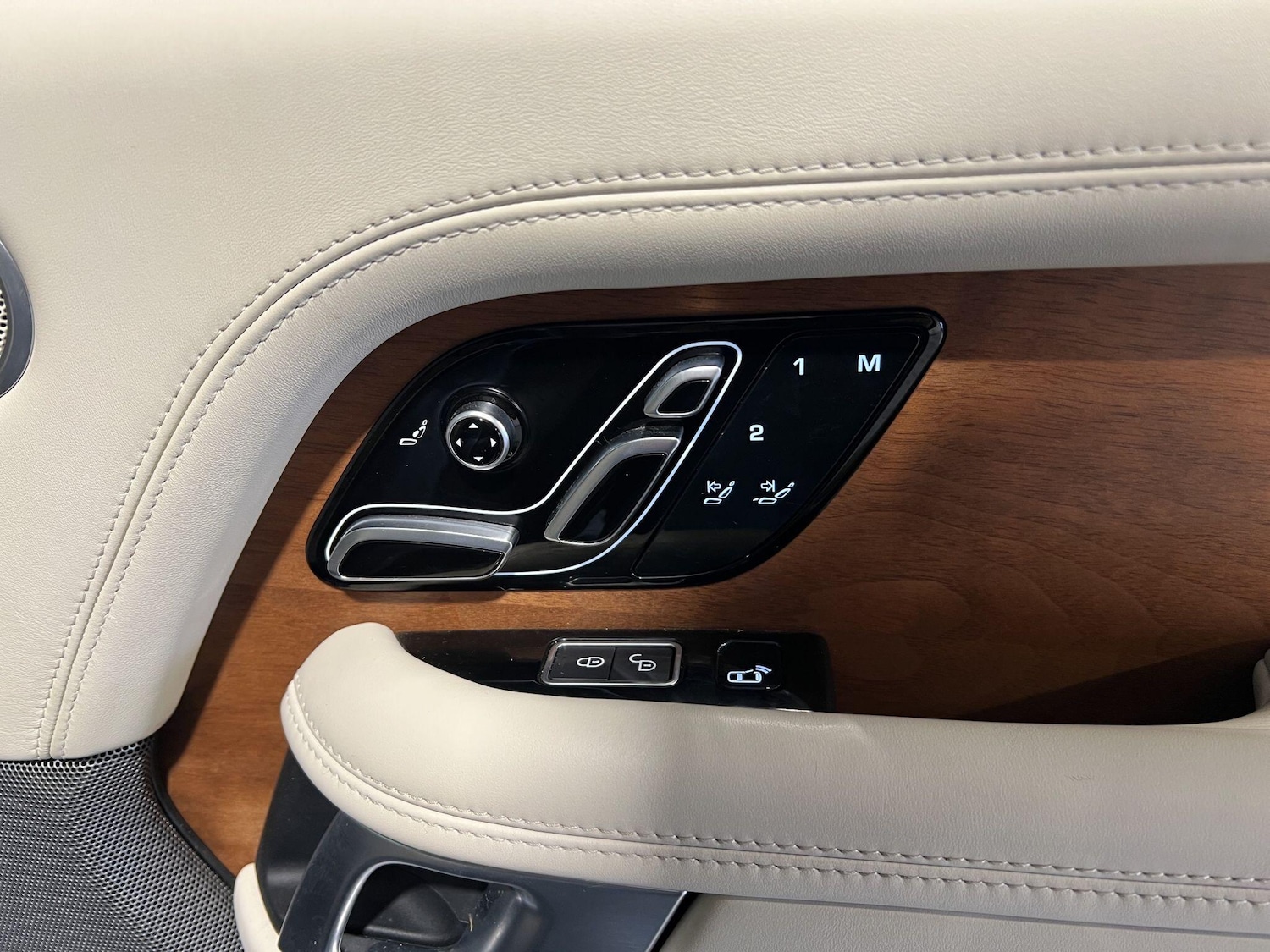 Used Land Rover Range Rover 2019 for sale - 77191144: Photo 23