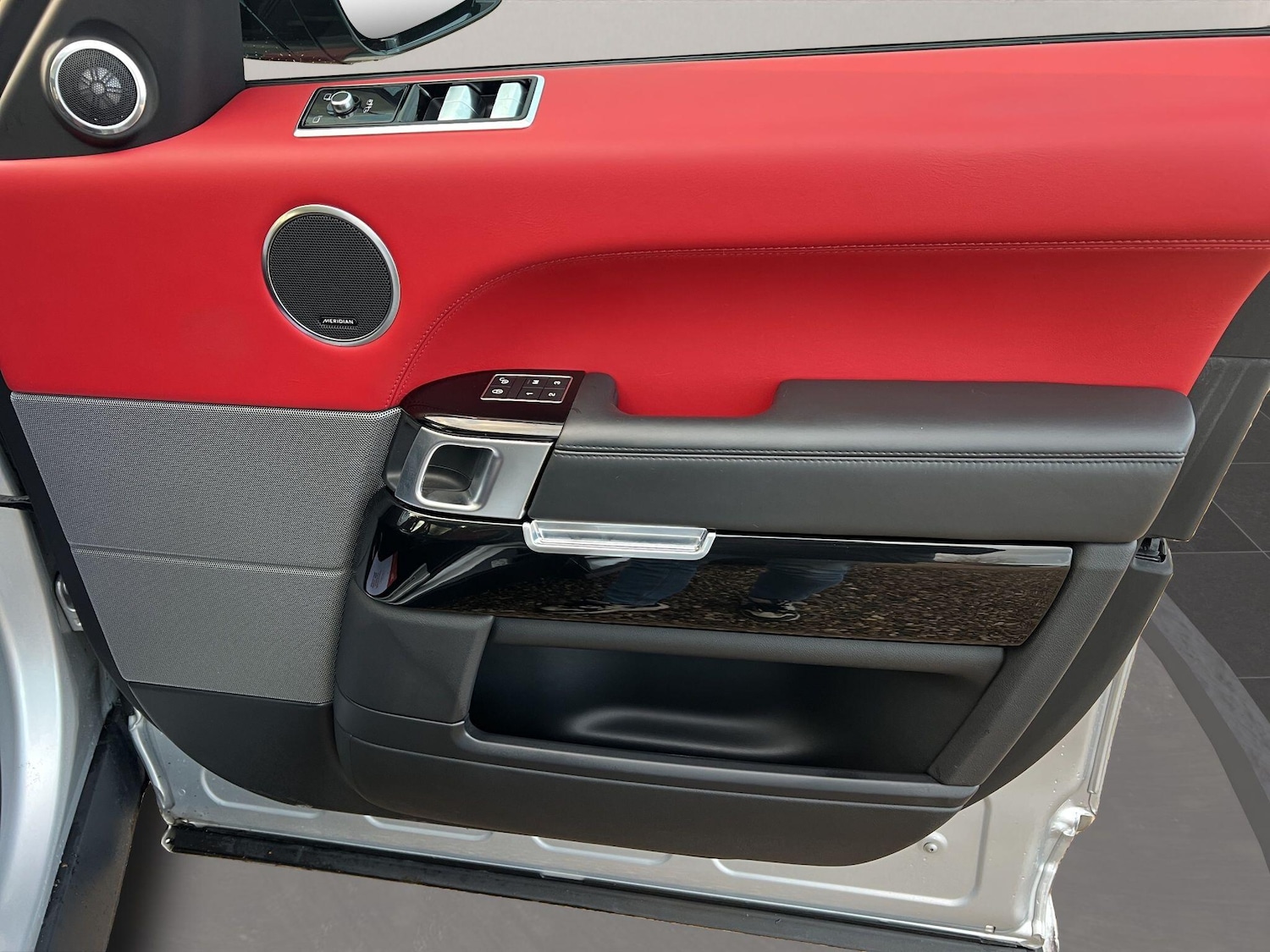 Used Land Rover Range Rover Sport 2020 for sale - 77131859: Photo 14