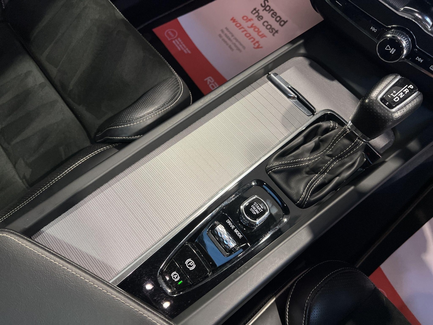 Used Volvo XC60 2019 for sale - 77191000: Photo 17