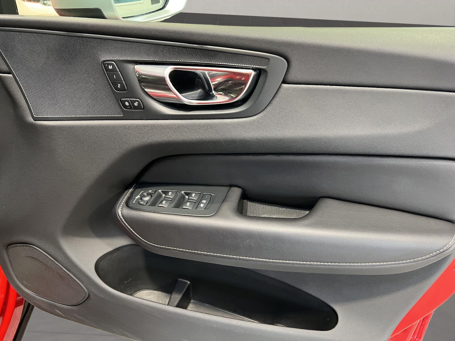 Used Volvo XC60 2019 for sale - 77191000: Photo 29