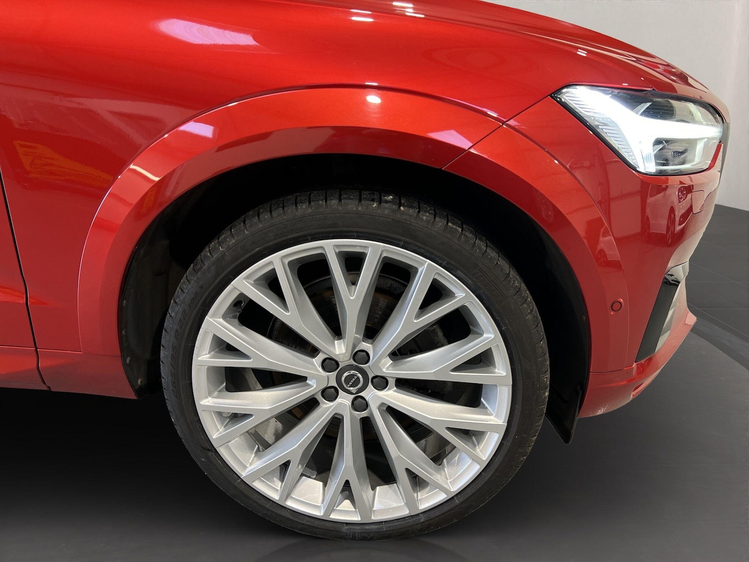 Used Volvo XC60 2019 for sale - 77191000: Photo 33