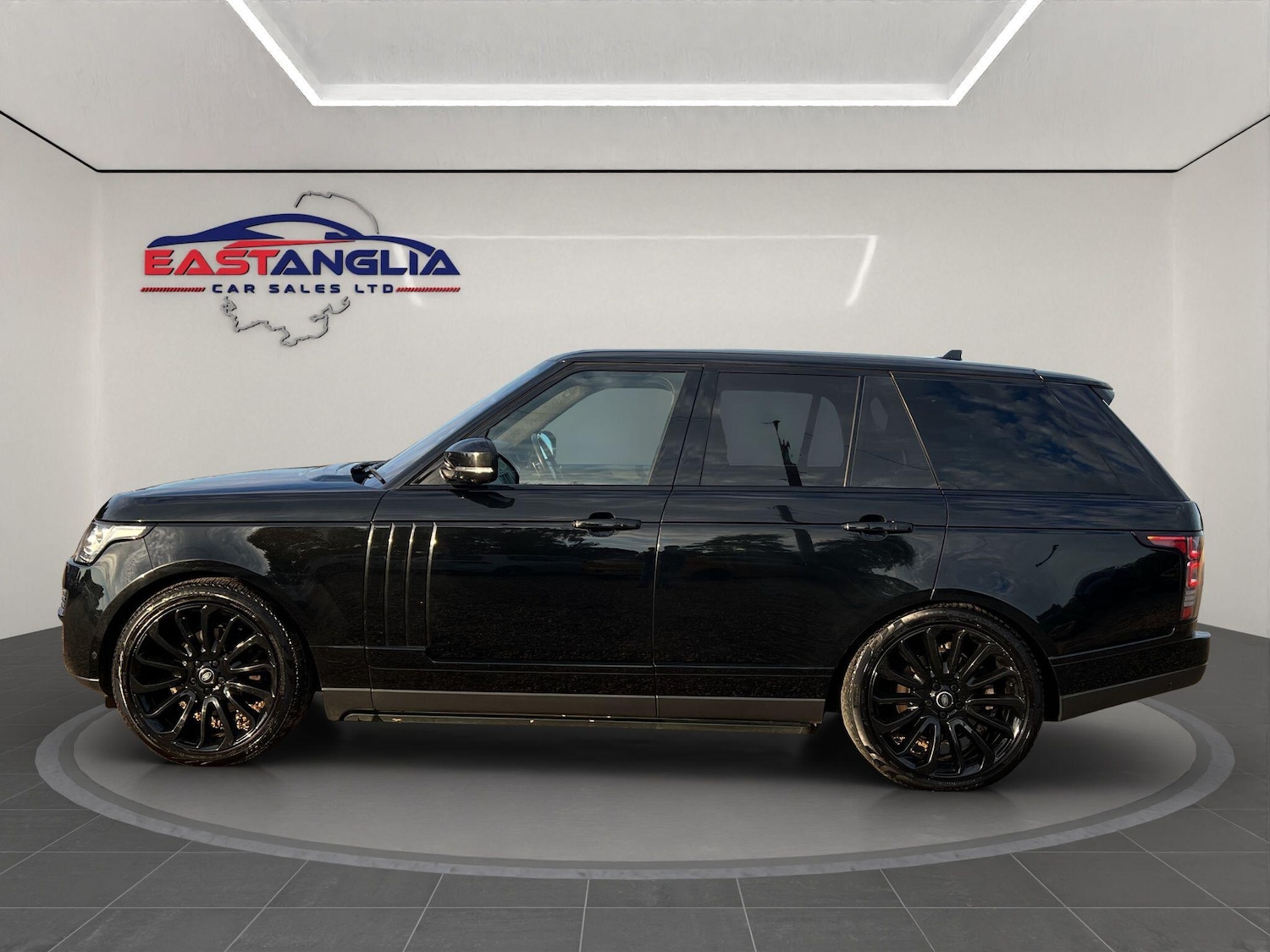 Used Land Rover Range Rover 2015 for sale - 76151454: Photo 2