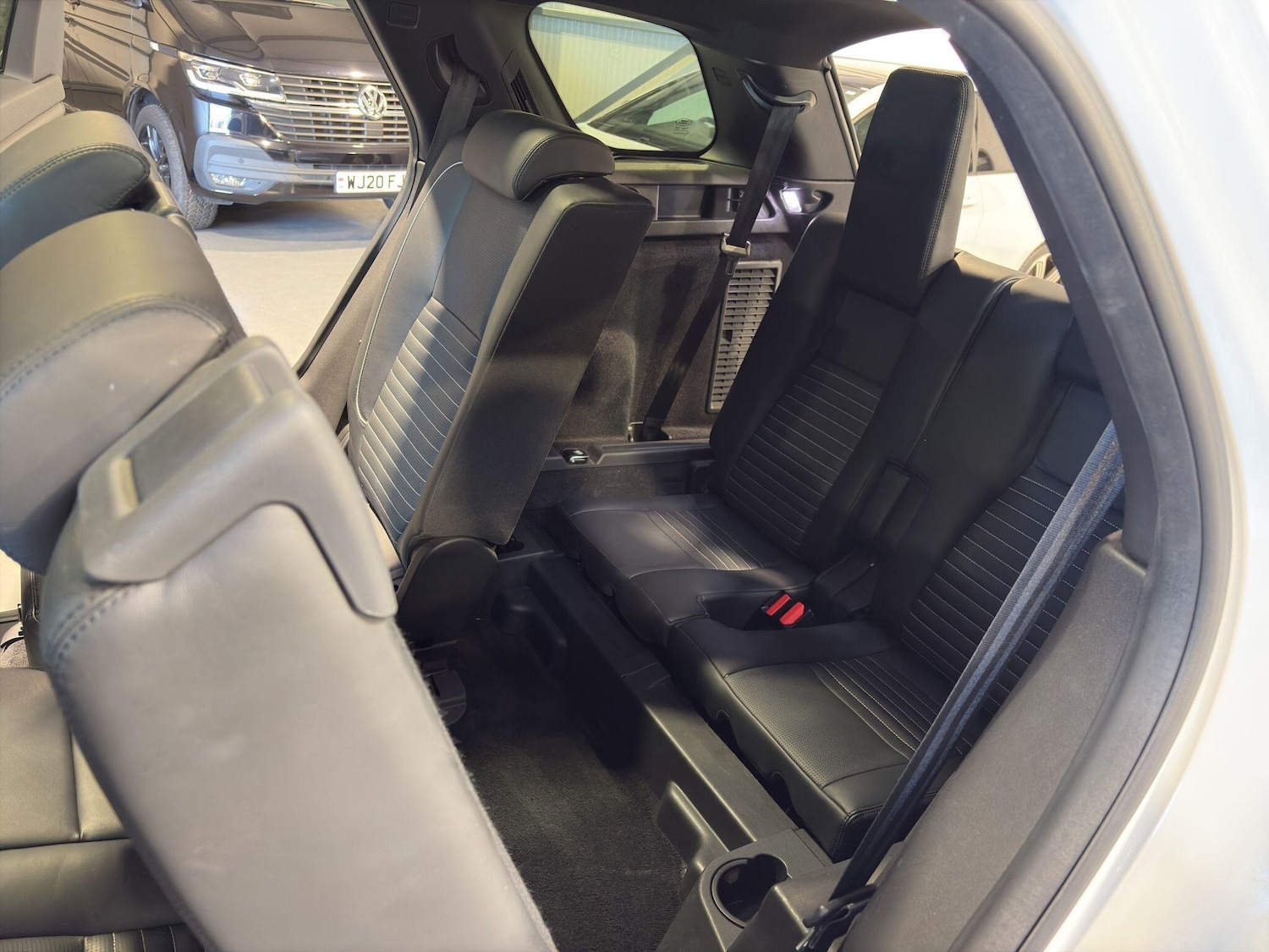 Used Land Rover Discovery Sport 2018 for sale - 77737342: Photo 40