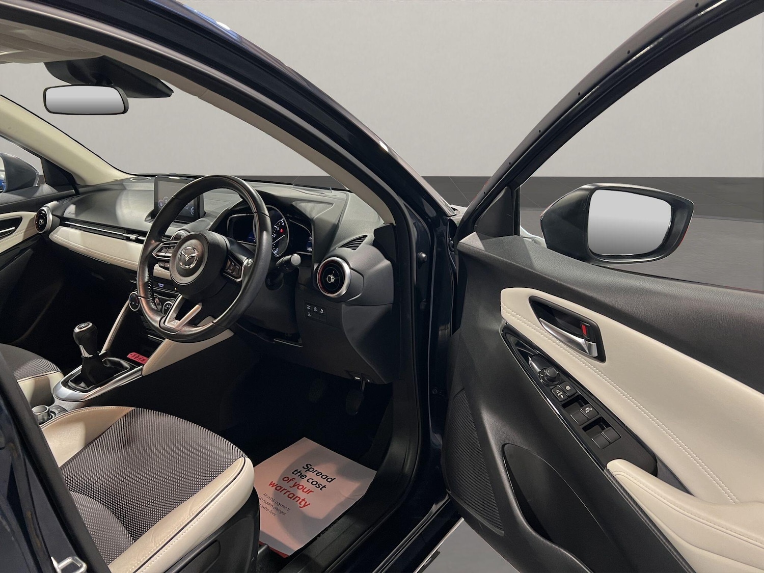 Used Mazda Mazda2 2019 for sale - 77345400: Photo 14