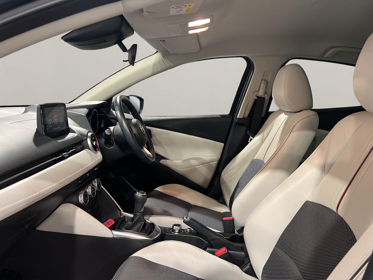 Used Mazda Mazda2 2019 for sale - 77345400: Photo 38