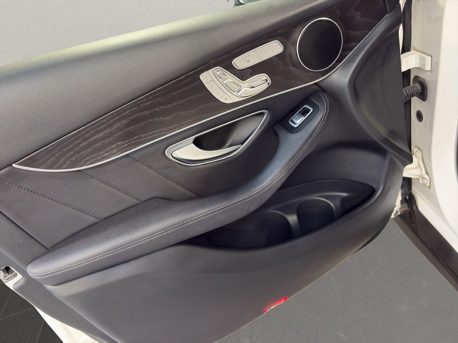 Used Mercedes-Benz GLC 2016 for sale - 78204870: Photo 18