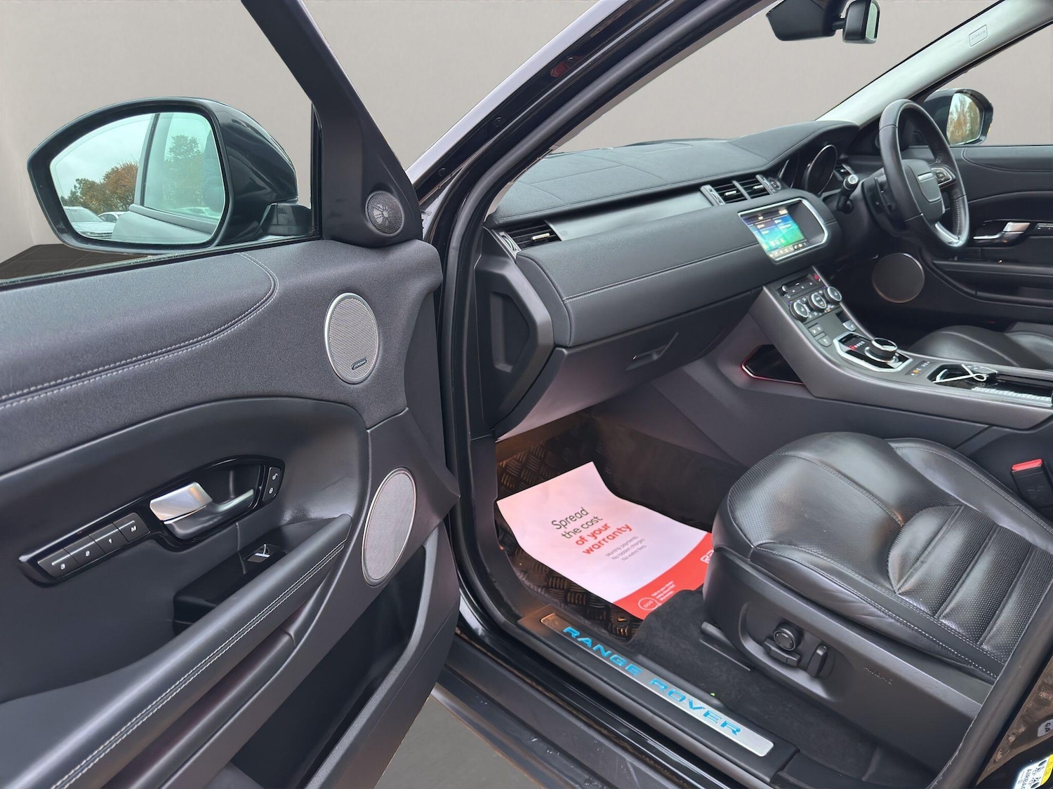 Used Land Rover Range Rover Evoque 2018 for sale - 76498586: Photo 32