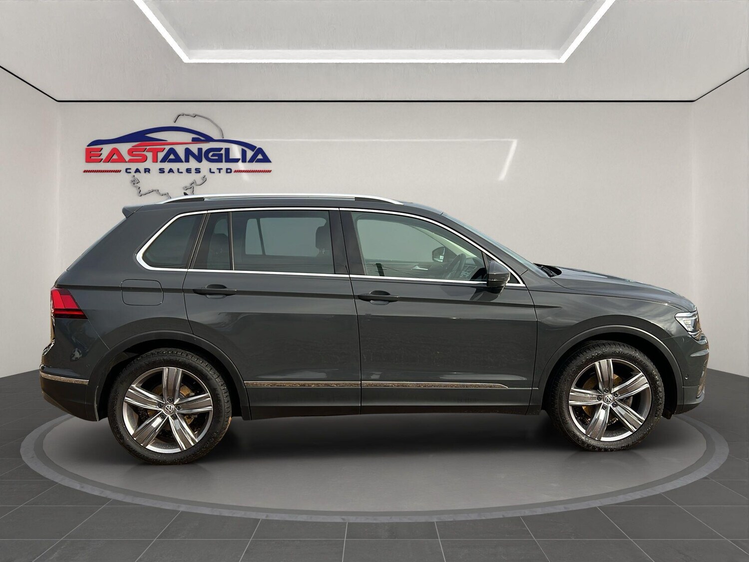Used Volkswagen Tiguan 2017 for sale - 76538237: Photo 11