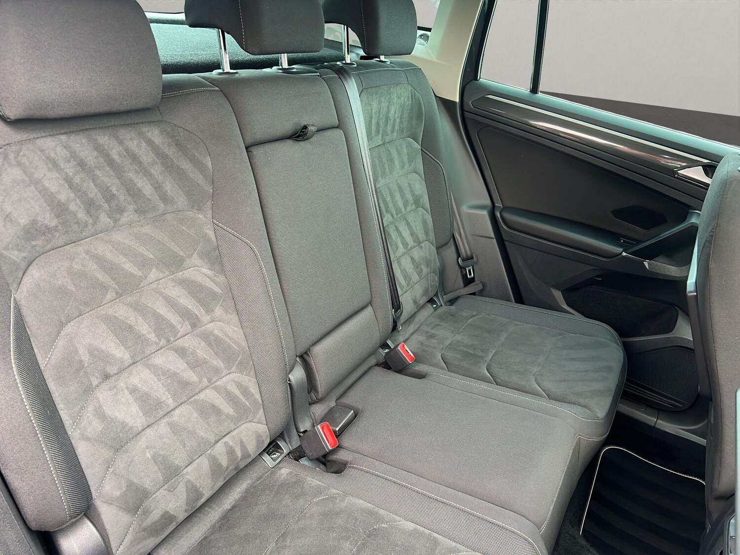 Used Volkswagen Tiguan 2017 for sale - 76538237: Photo 20