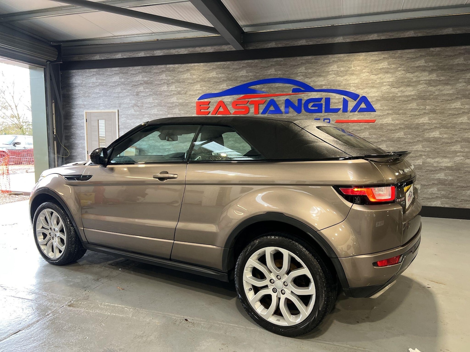Used Land Rover Range Rover Evoque 2017 for sale - 77524586: Photo 7