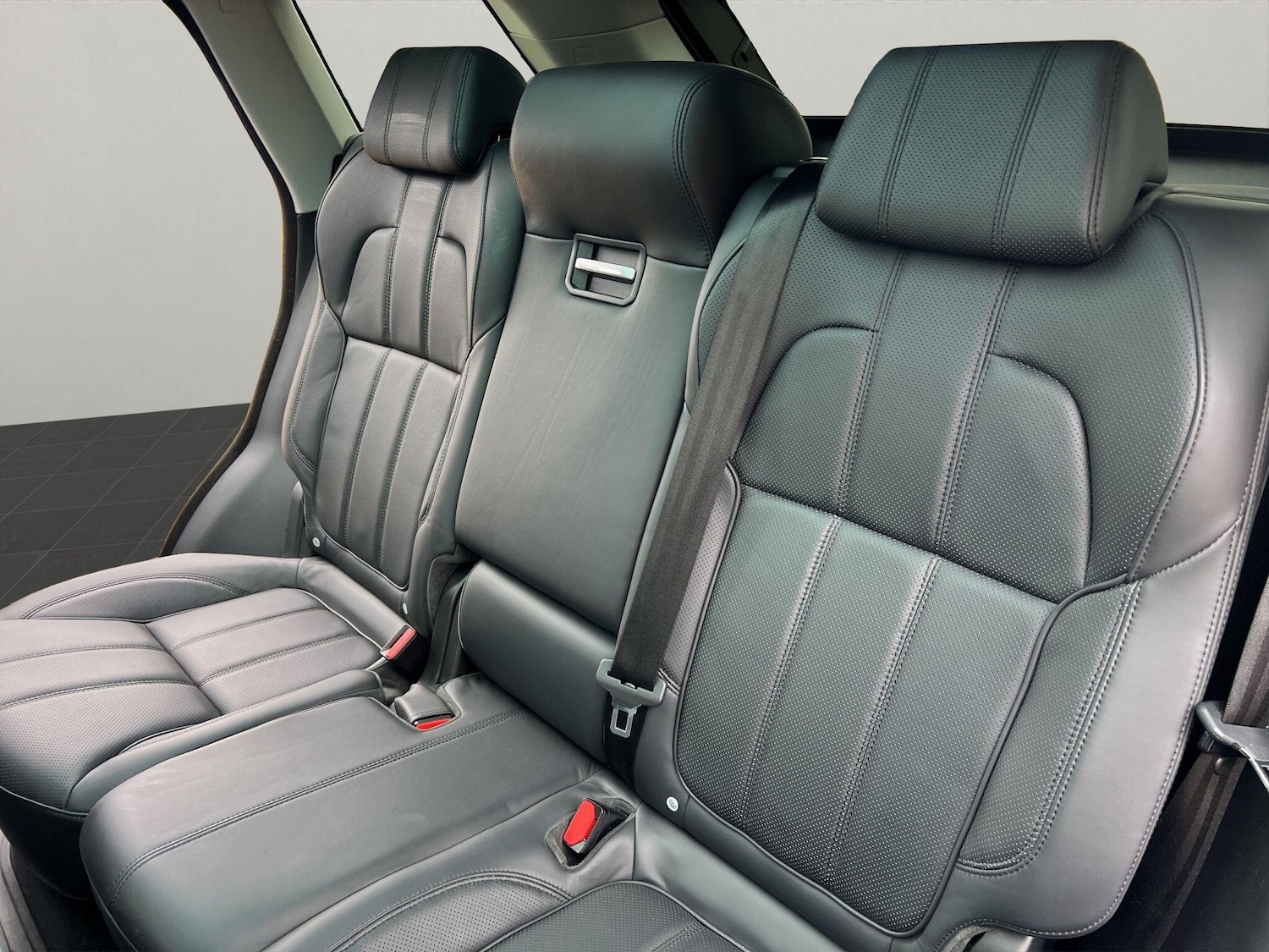 Used Land Rover Range Rover Sport 2015 for sale - 77109256: Photo 11