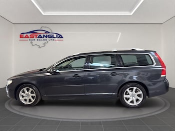 Used Volvo V70 2014 for sale - 78561918: Photo