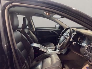 Used Volvo V70 2014 for sale - 78561918: Photo