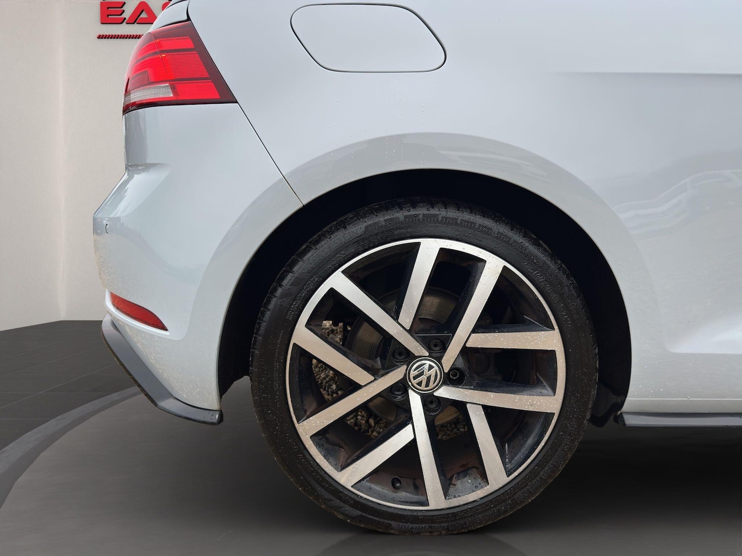 Used Volkswagen Golf 2018 for sale - 77067137: Photo 26