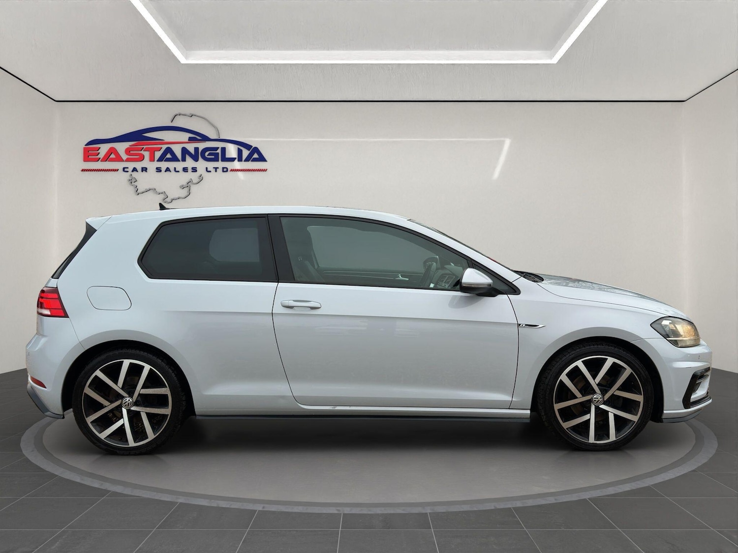 Used Volkswagen Golf 2018 for sale - 77067137: Photo 7