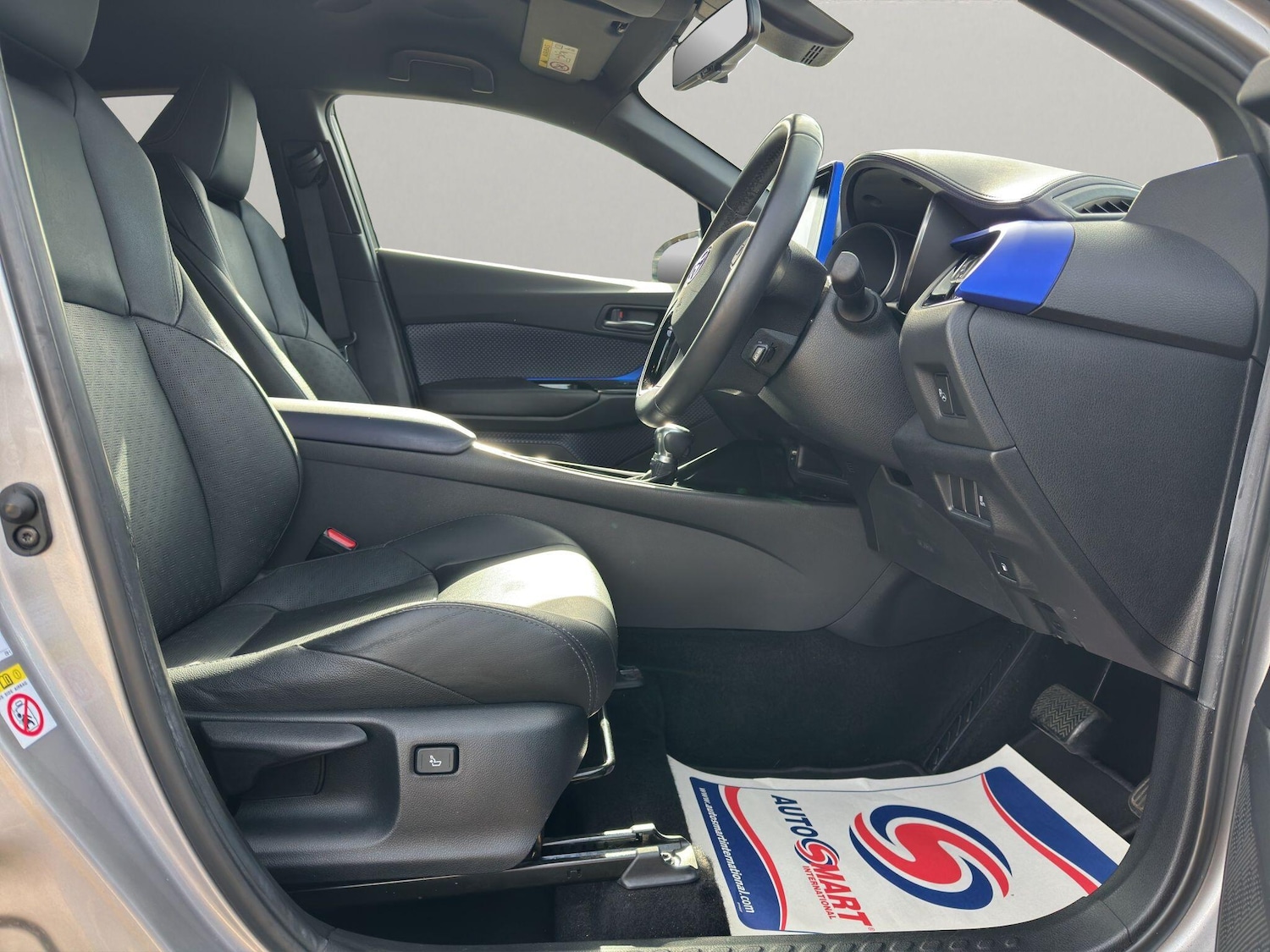 Used Toyota C-HR 2017 for sale - 76094268: Photo 16