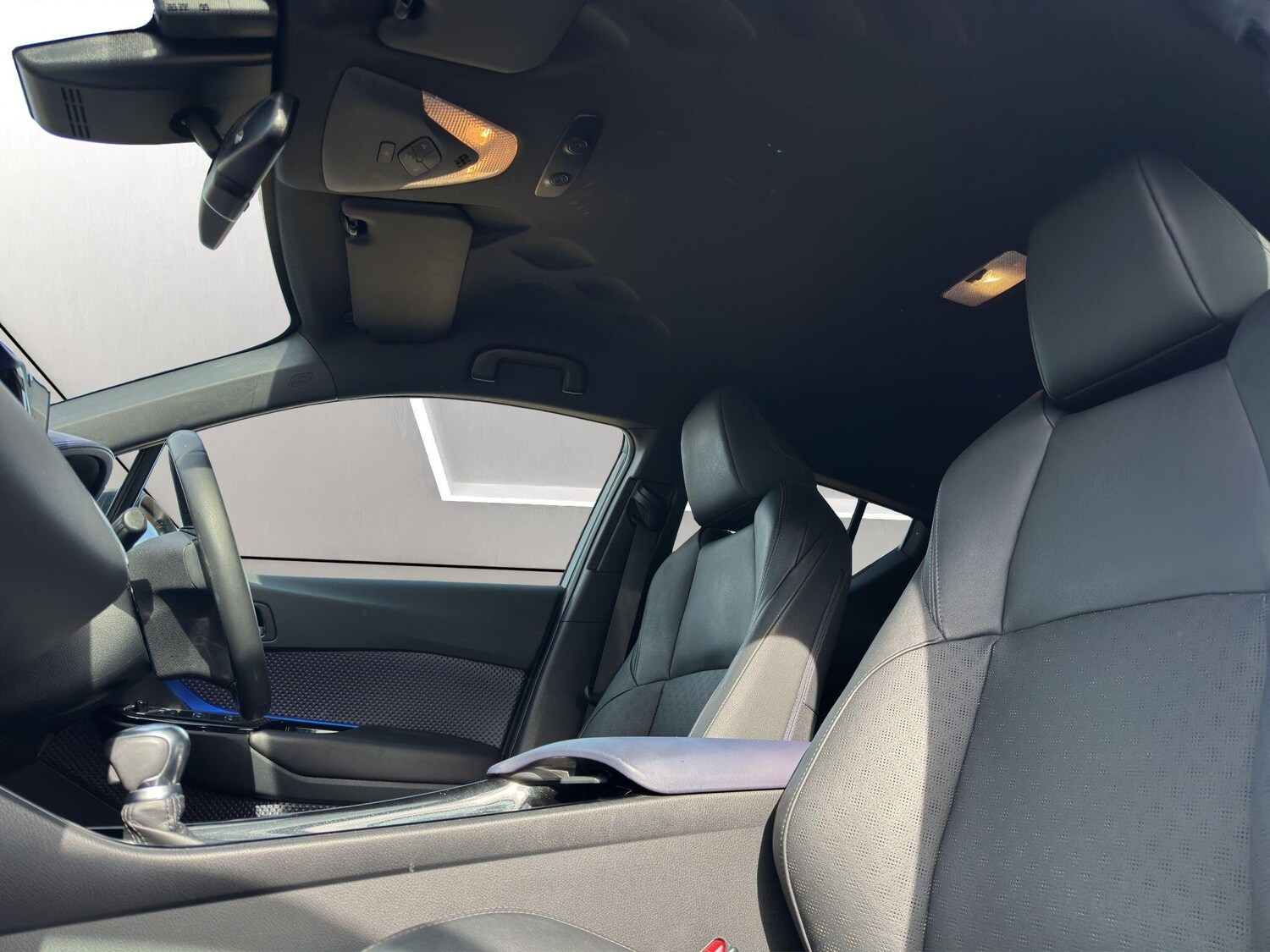 Used Toyota C-HR 2017 for sale - 76094268: Photo 28